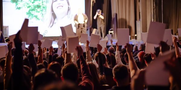 yanina orrego 2 300 x 600